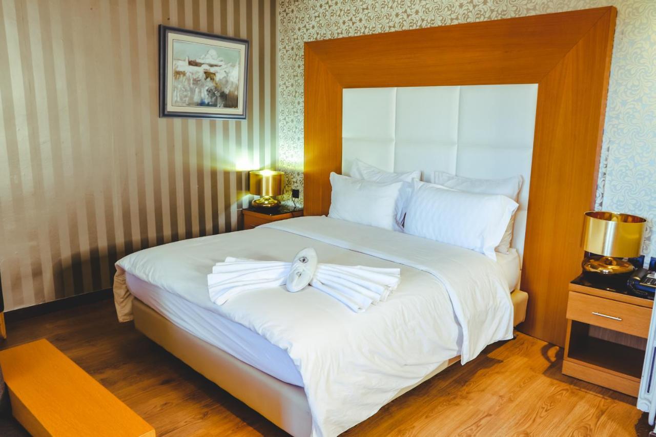 Hotel Perce Neige Ifrane  Ngoại thất bức ảnh